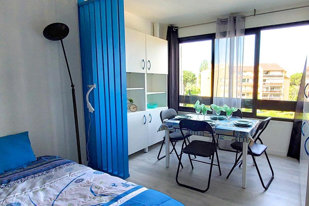 Hypercenter 27 M With Wifi And Shared Pool Leilighet Fréjus Eksteriør bilde